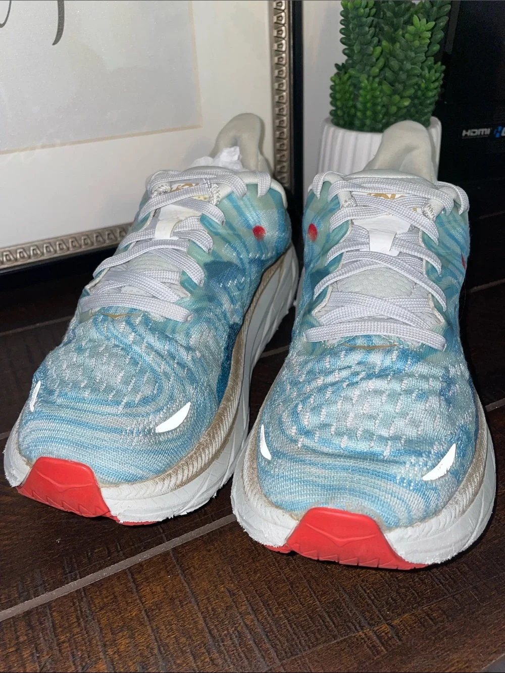 HOKA One One Clifton 8 Running Shoes Japan Wave Together Size 8D Wide Limited Ed